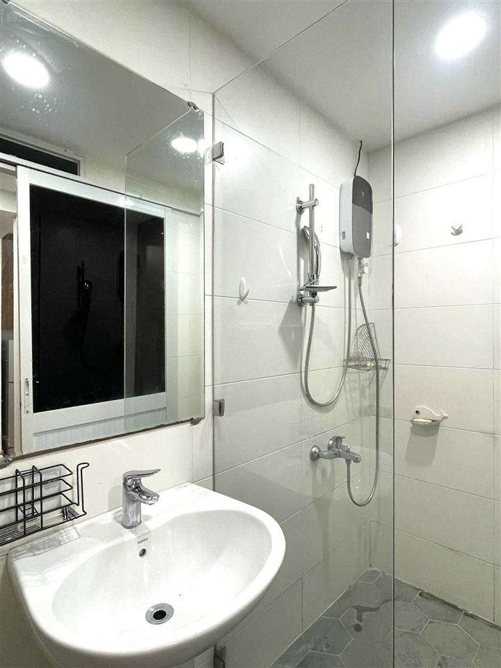 Cho thuê nhanh căn 1pn 30m2 full nt giá tốt chỉ 10tr/th tại orchard garden ở liền