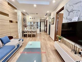 Cho thuê căn hộ 5 phòng ngủ đẹp vinhomes times city park premium