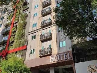 Bán toà motel dòng tiền khủng, mặt phố trương định  26 phòng, thu nhập 300tr/tháng, giá 27 tỷ