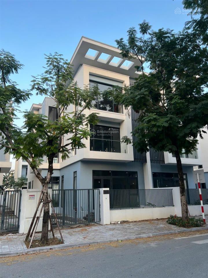Chính chủ bán cắt lỗ biệt thự áp góc 180m2 giá cắt lỗ sâu