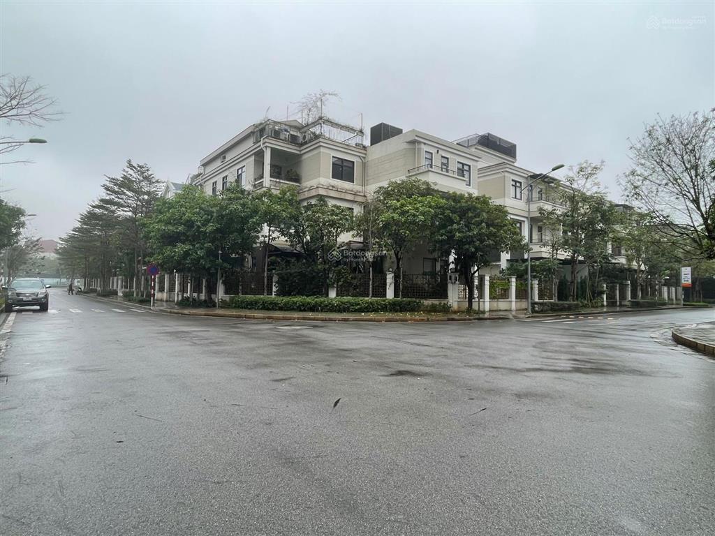 Tôi cần bán gấp! căn góc biệt thự song lập starlake, tây hồ tây, hoàn thiện đẹp 18 tỷ bán 68 tỷ