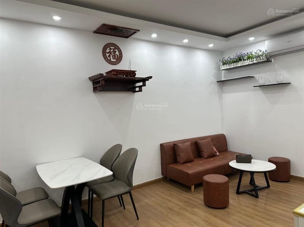 Chính chủ bán căn 2pn, 2vs 60m2 the k park giá chỉ 4.9x tỷ, hướng cực thoáng,  0985 138 ***