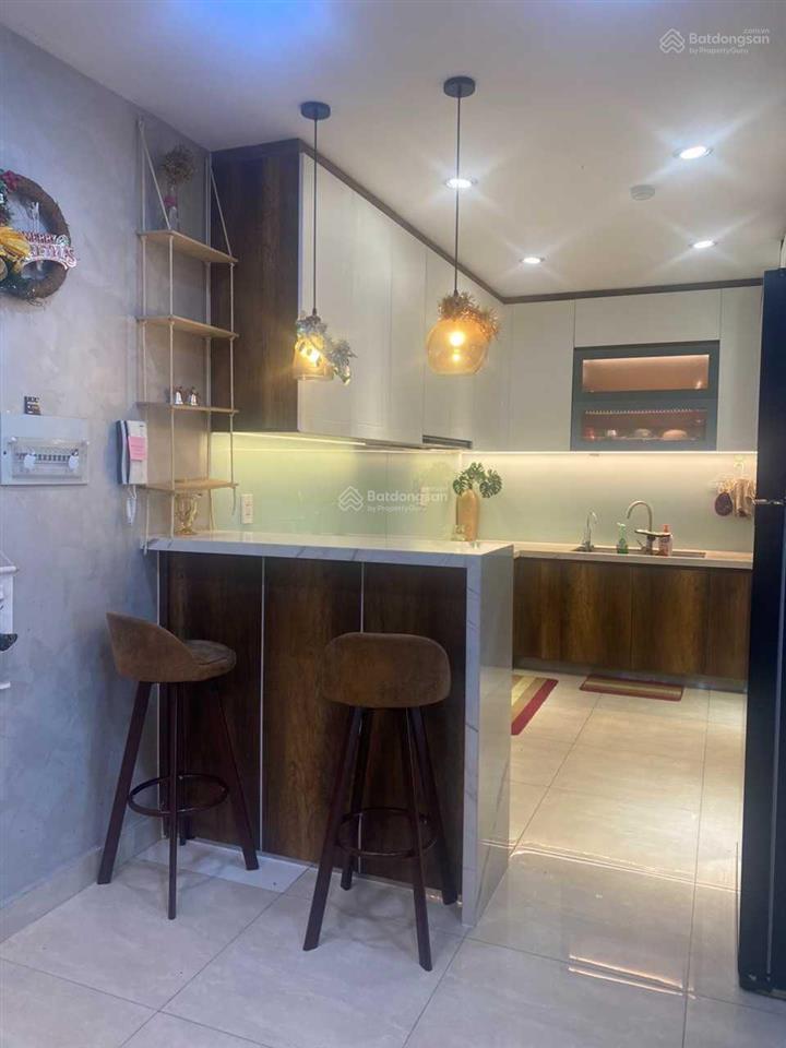 Cho thuê căn hộ quận 2, căn 88m2, 3 phòng ngủ, 2wc, full nội thất giá 15tr/th.  0938 489 ***