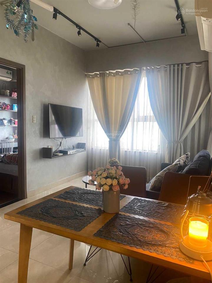 Cho thuê căn hộ quận 2, căn 88m2, 3 phòng ngủ, 2wc, full nội thất giá 15tr/th.  0938 489 ***