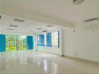 Cho thuê văn phòng đường trần phú, quận 5, 130m2  25 triệu/tháng,  0971 079 ***