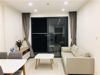 Chính chủ bán căn 2pn + 1, 69m2  3.45 tỷ/ 2pn, 59m2, 2 tỷ 950 vinhomes smart city