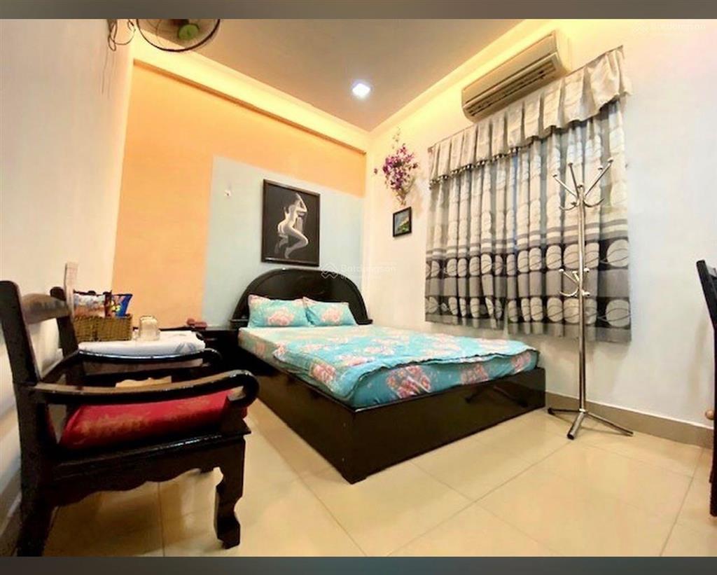 Bán khách sạn mt trần xuân soạn, view sông, p. tân kiểng q7. dt đất 450m, nở hậu 8.5m. giá 47 tỷ