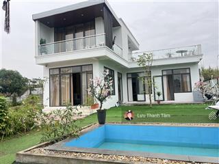 Cần chuyển nhượng căn biệt thự villa hơn 700m2 có 200m2 thổ cư. tại lương sơn hòa bình