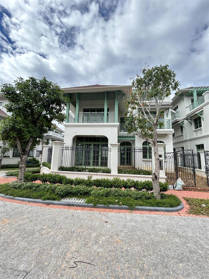Cắt lỗ biệt thự đơn lập tropical hiếm có tại sun tropical village phú quốc