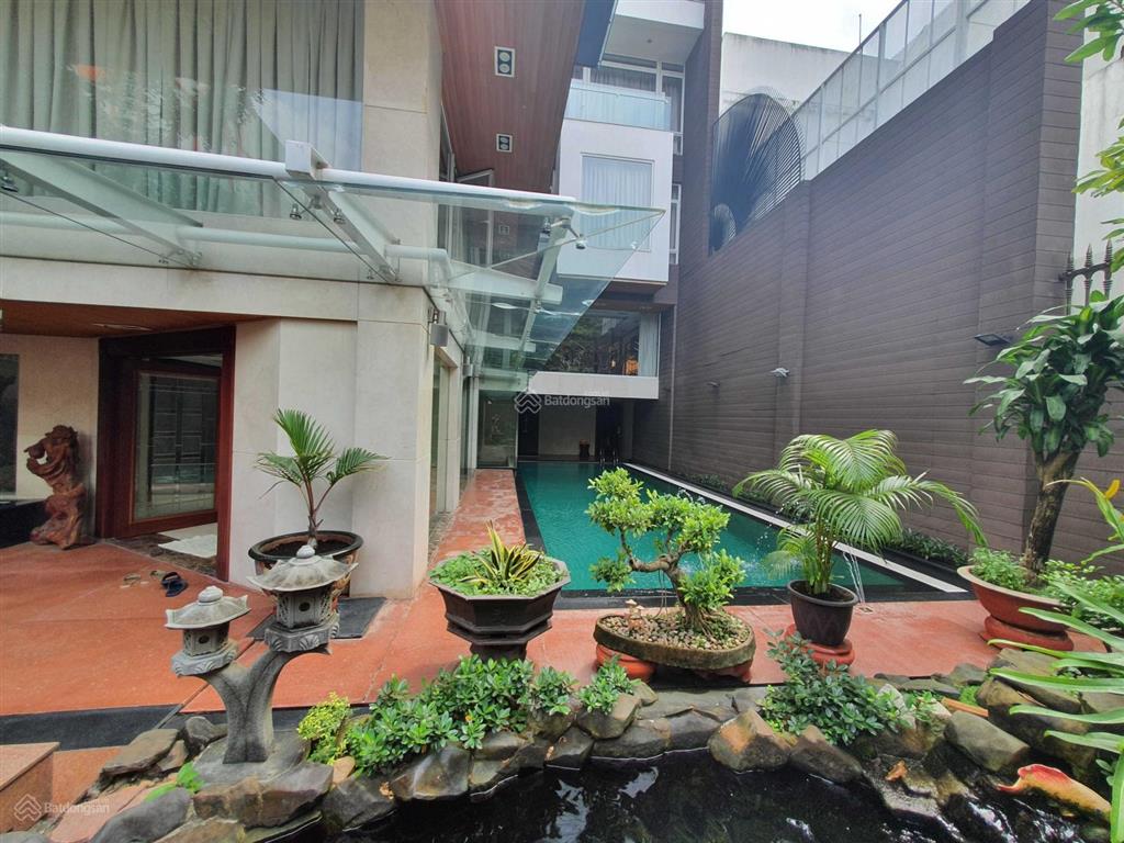 Chính chủ bán siêu biệt thự mặt tiền 1113 ghép 14 lô a đường trường sơn q.10 14x25m giá 98 tỷ tl