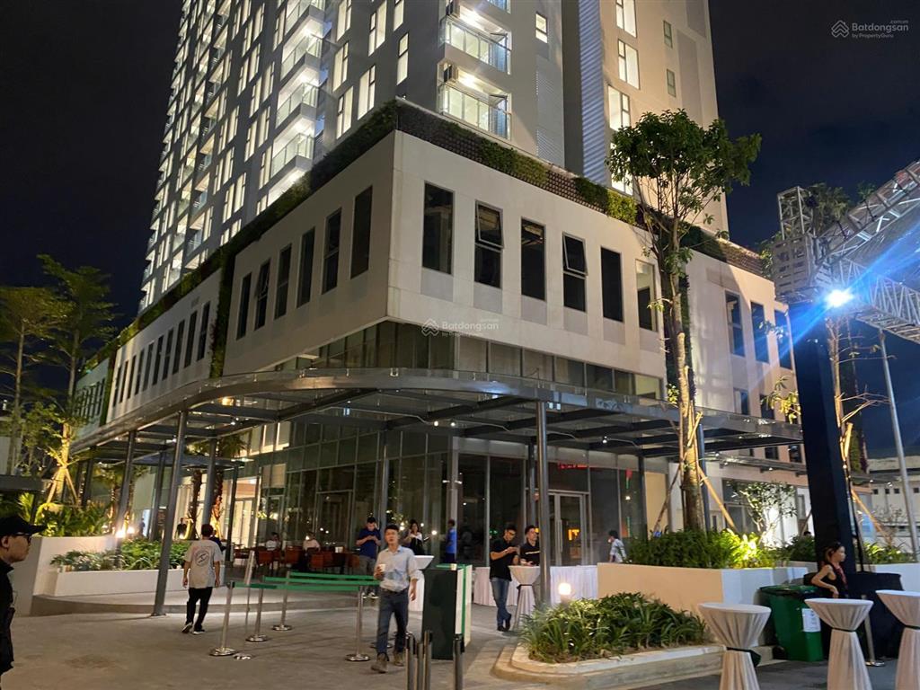 Cho thuê căn 3pn  110m2 urban full ntcb  15tr. em nhâm xem nhà ngay. nhận ngay nhà tháng 4