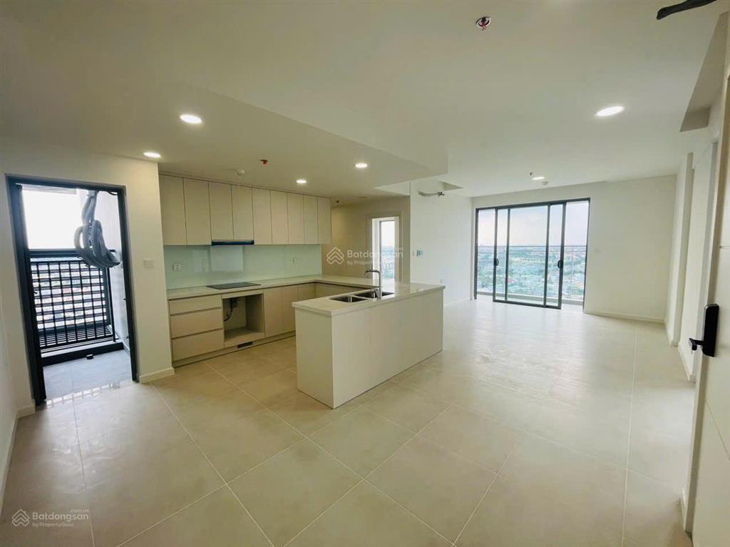 Cho thuê căn 3pn  110m2 urban full ntcb  15tr. em nhâm xem nhà ngay. nhận ngay nhà tháng 4