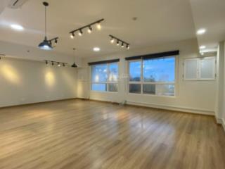 Cho thuê sàn 200m2 tòa charmington  có thể share nhỏ  làm văn phòng  phòng tập yoga pilates