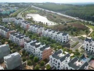 Căp biệt thự view hồ tại ecocity premia dt 250m2   0947 777 ***