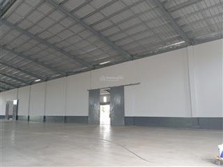 Cho thuê kho xưởng 3200m2 kcn long hậu