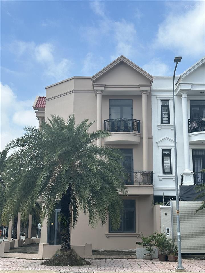 Làm việc tại centana từ khi dự án hình thành 2016 đến nay, cập nhật sản phẩm giá tốt nhất 2026