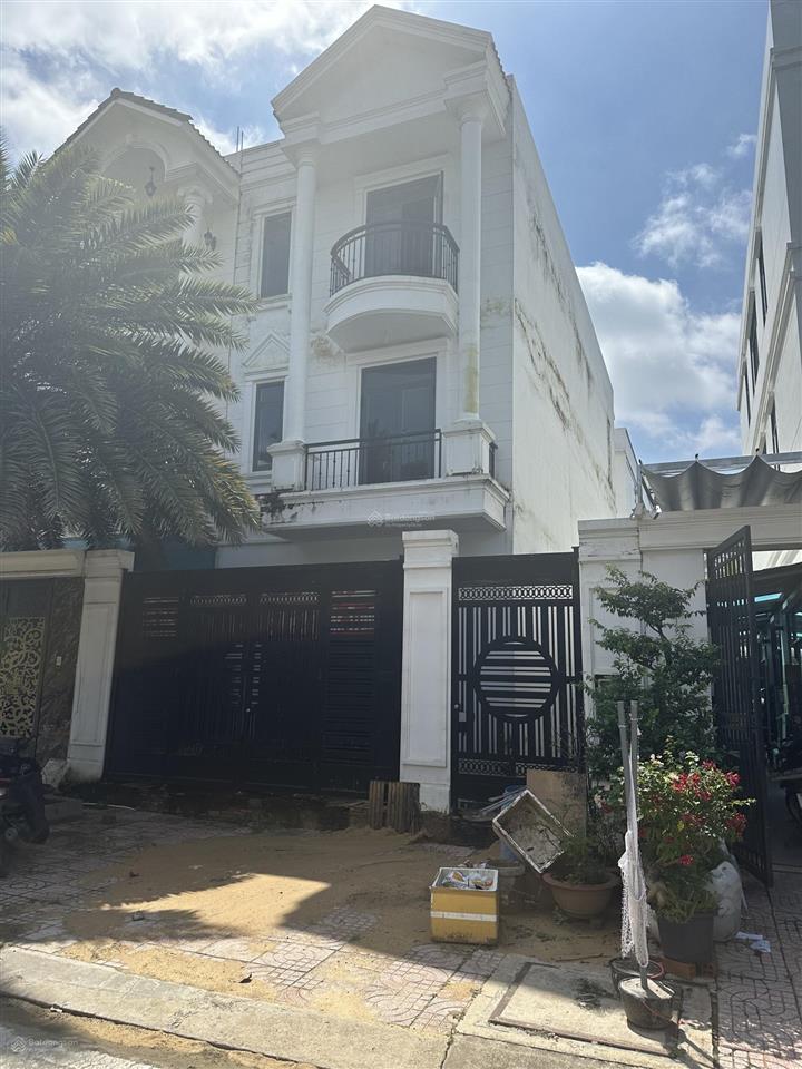 Làm việc tại centana từ khi dự án hình thành 2016 đến nay, cập nhật sản phẩm giá tốt nhất 2026