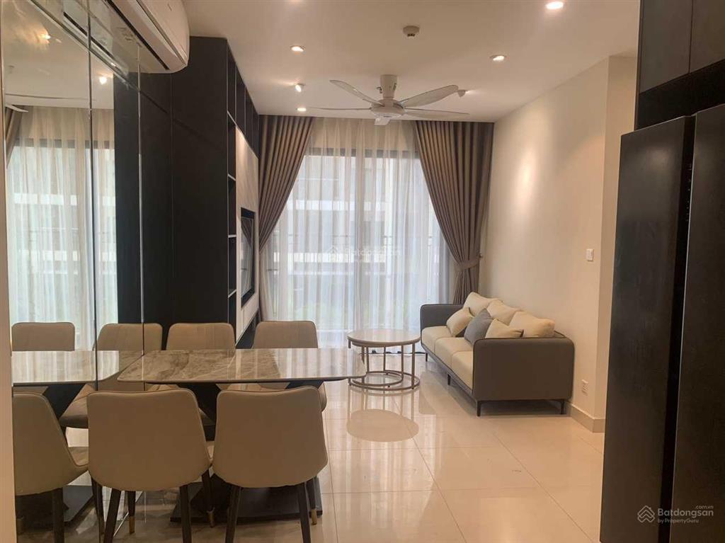 Bán căn góc 3pn 75m2 giá 5,550 tỷ bao phí đang rẻ nhất vin smart city  n.thất như mới  sổ cầm tay