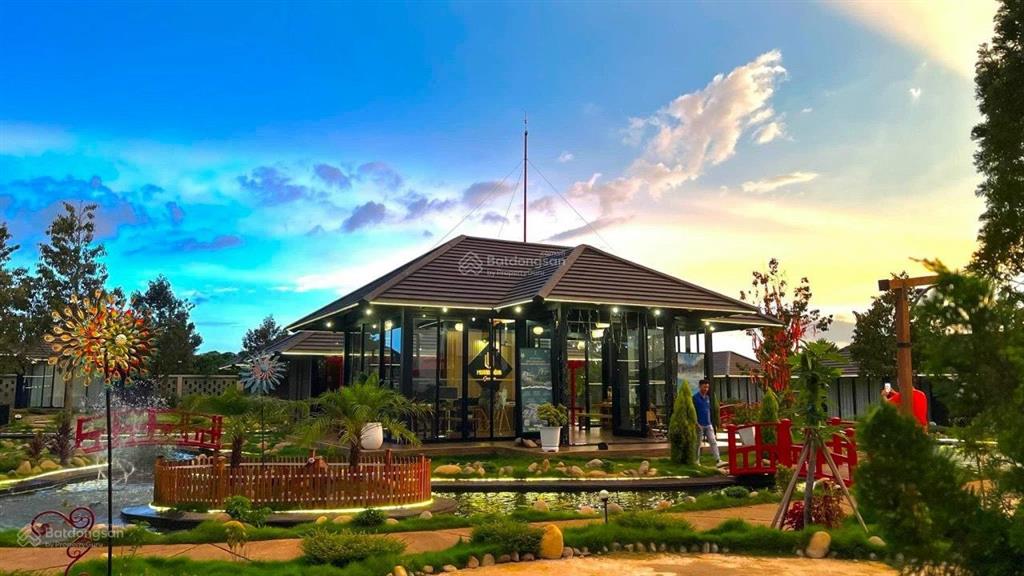 Cần bán homestay ngay trung tâm bảo lộc, đang đi vào hoạt động ổn định. giá chỉ 24 tỷ