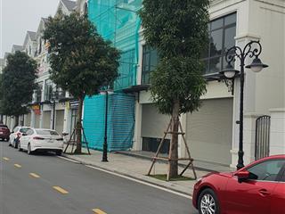 Bán cặp shophouse sao biển 150m2, mặt đường 40m, đang kinh doanh giá 28 tỷ.  0974 523 ***