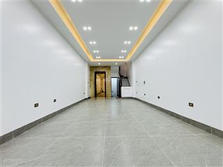 Nhà phố nguyễn văn cừ, long biên, diện tích 55m2,6 tầng, thang máy, full nội thất, ở sướng. 9.3 tỷ