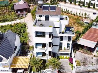 Villa đẹp full nội thất gần thung lũng tình yêu, giá 23 tỷ