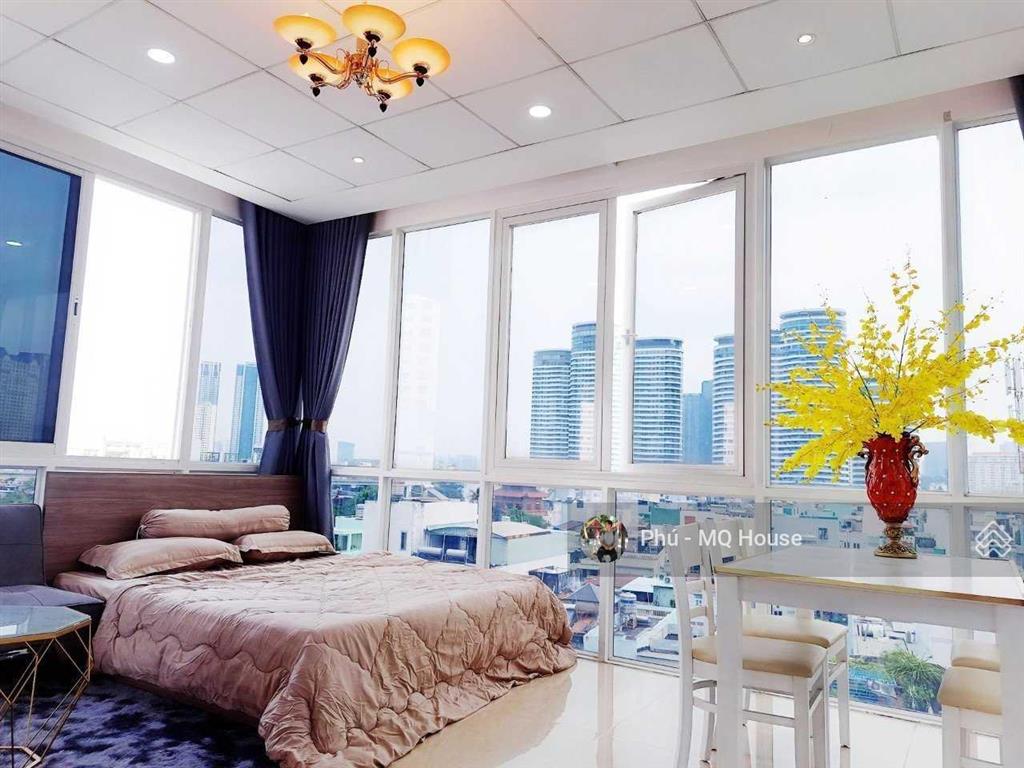 Ch 2pn balcony full nt ngay ngô tất tố view landmark gần cầu thị nghè q1