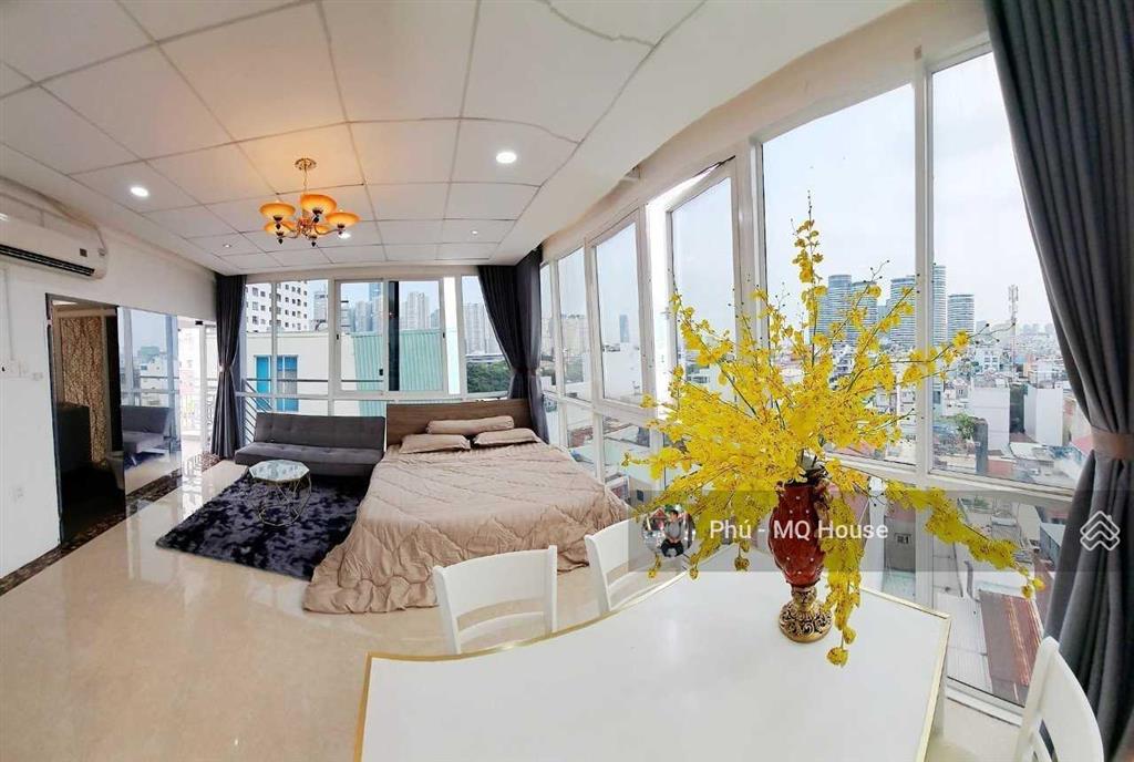 Ch 2pn balcony full nt ngay ngô tất tố view landmark gần cầu thị nghè q1