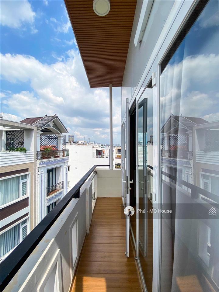 Căn hộ penthouse 12pn balcon full nt  bếp lớn  phan đăng lưu  chợ bà chiểu  bạch đằng  q.bt