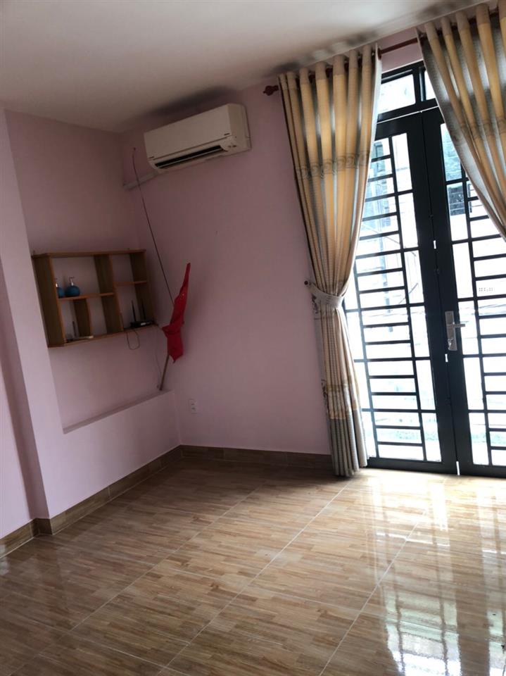 Nhà mặt tiền Gò Vấp đường số 6 ngang 4m dài 11m SHCN 44m2 trệt lầu HC đủ
