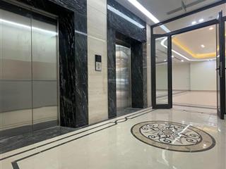 Tòa nhà văn phòng mặt phố q. cầu giấy 395m2, 8 tầng, 2 thang máy, 3xx tỷ