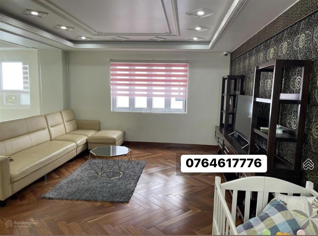 Villa park đơn lập dt đất 300m2 dt sàn 450m2. nhà full nội thất gỗ như hình sổ hồng sẵn giá 35 tỷ