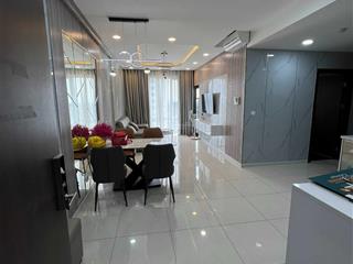 Bán gấp 79m2, 3pn, 2wc view hồ bơi, công viên,... full nội thất 550 triệu giá 3,3 tỷ full 102%