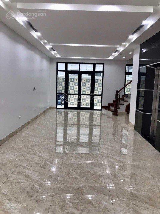 Cho thuê nhà vinhome gardenia hàm nghi, nguyễn cơ thạch, mỹ đình. dt 93m2, mt 6m nhà đẹp. 50tr