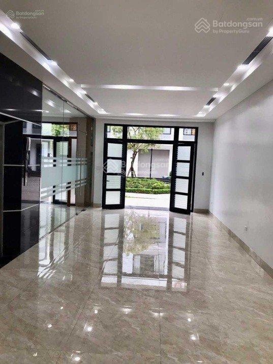 Cho thuê nhà vinhome gardenia hàm nghi, nguyễn cơ thạch, mỹ đình. dt 93m2, mt 6m nhà đẹp. 50tr