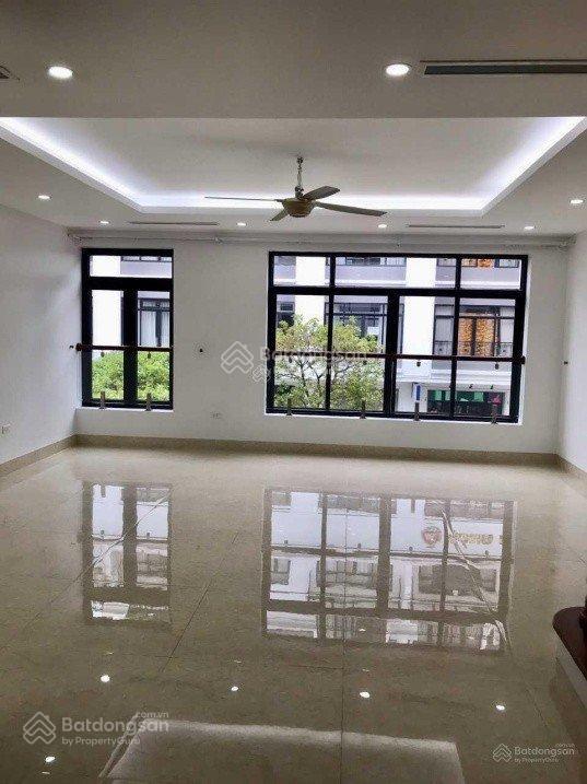 Cho thuê nhà vinhome gardenia hàm nghi, nguyễn cơ thạch, mỹ đình. dt 93m2, mt 6m nhà đẹp. 50tr