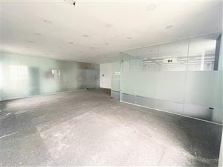 Chính chủ cho thuê văn phòng 80m2 đẹp, giá rẻ ở đường tôn đản, p8, quận 4