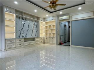 Văn phòng vạn phúc city 30m2, kệ tủ, thang máy, máy lạnh, ban công đường lớn giá tốt 7,5tr/tháng