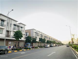 Bán căn shophouse centa 75m2 giá 6tỷ150 nằm ngay trên trục đường chính đi vào vin vũ yên