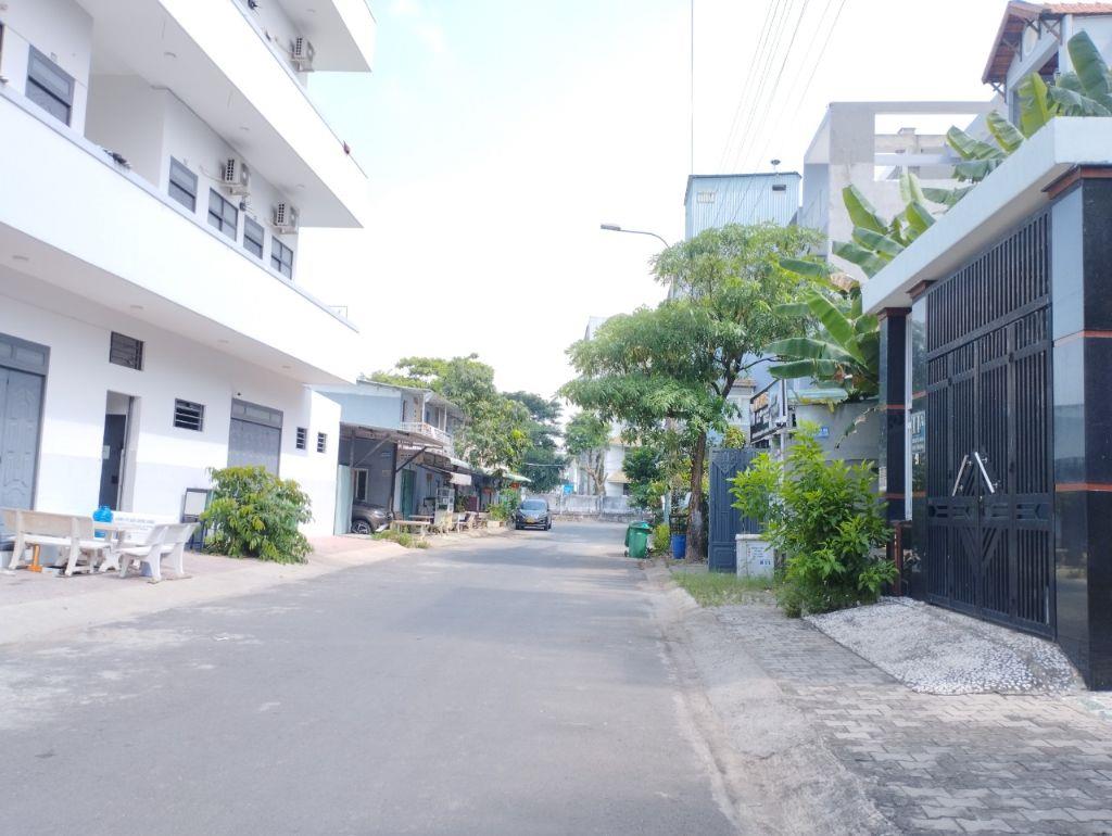 Cần bán Đất dự án KDC Kiến Á, Q9 Diện tích 125m², Giá 88 Triệu/m²