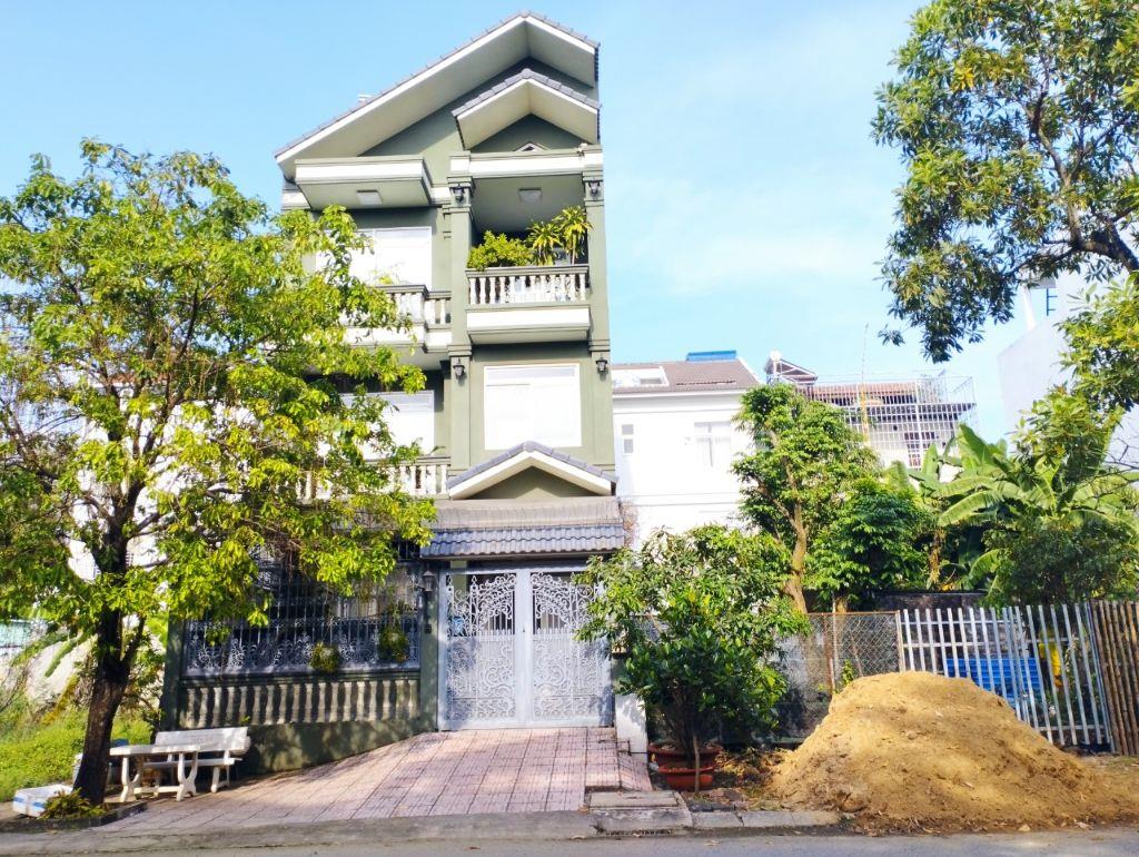 Bán đất KDC Nam Long, Quận 9 DT 200m2, giá 72tr/m2, biệt thự 1triệt 1.5 lầu