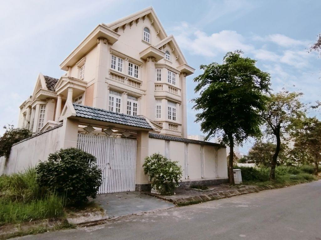 Bán đất KDC Nam Long, Quận 9 DT 200m2, giá 72tr/m2, biệt thự 1triệt 1.5 lầu
