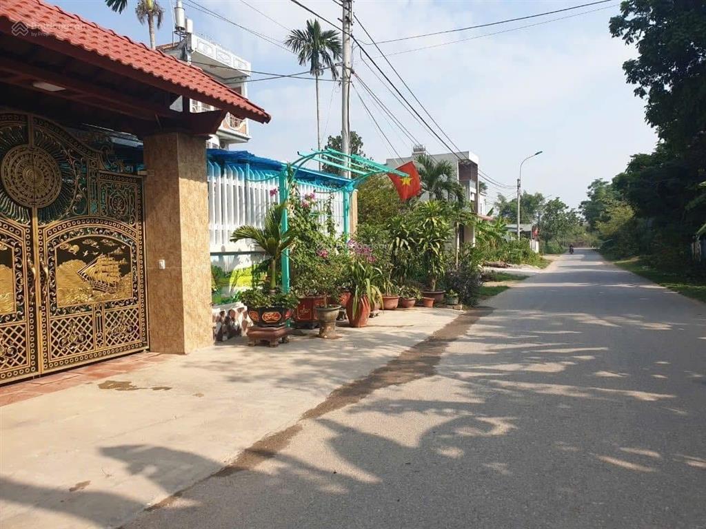 100m2 mặt đường ql2b đoạn hữu thủ 1, tt kim long