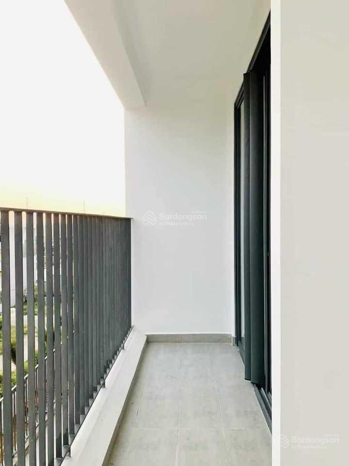 Bán ch ricca q9 giáp q2 đã có sổ hồng 1pn + 1, 1wc giá chỉ 2 tỷ 850 ngân hàng hỗ trợ 70  85%