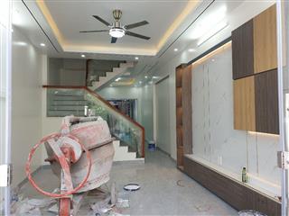 BÁN NHÀ 3.8 TỶ 4 TẦNG 86M2 CÓ SÂN ĐỂ Ô TÔ MẶT ĐƯỜNG NHÁNH GIẢI PHÓNG