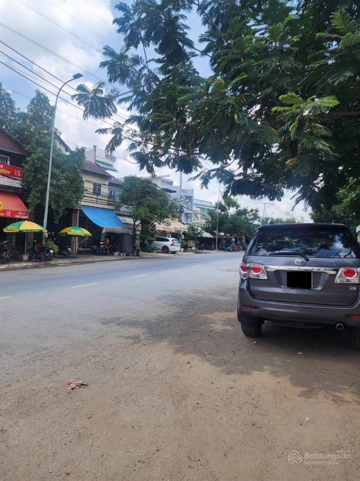 Chỉ 9.x tỷmặt tiền kinh doanh  4 tầng4,2x25  dòng tiền 20tr/th  10 phút qua tên lửa, bình tân