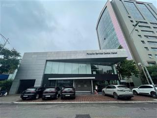 Chào thuê showroom 3s đẹp nhất phố, mặt tiền 25m  diện tích tổng 2250m2  3 tầng. vị thế đắc địa