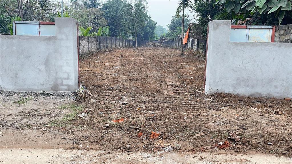 Cần bán 500m2 đất ở 160m2 mặt đường liên xã cư yên, lương sơn, hòa bình