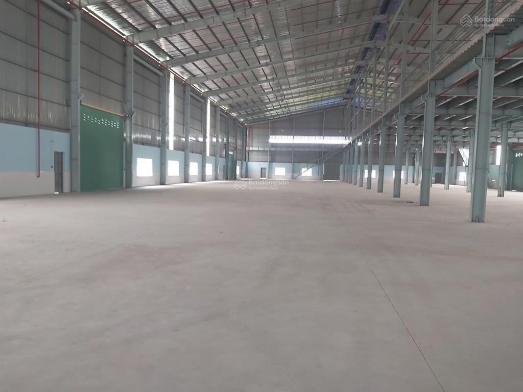 Cho thuê xưởng 3000m2, trong kcn biên hòa đồng nai giá thuê 240tr/th