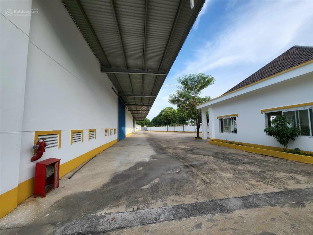 Cho thuê xưởng 3000m2, trong kcn biên hòa đồng nai giá thuê 240tr/th